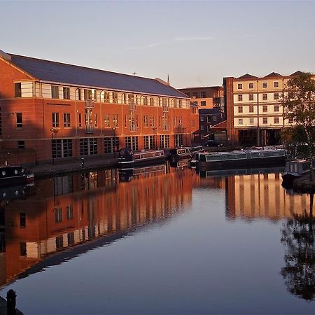 Houseboat Hotels Sheffield Buitenkant foto